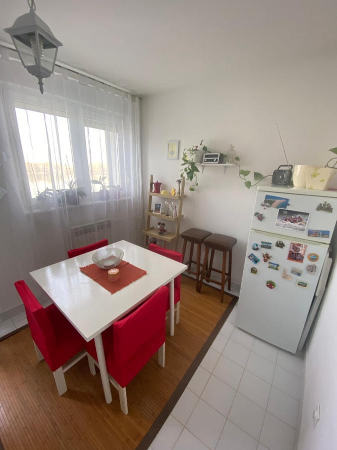 Danube Apartamento Vukovar Exterior foto