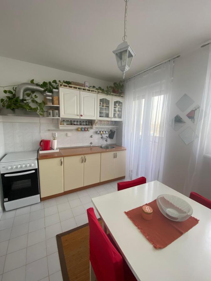 Danube Apartamento Vukovar Exterior foto